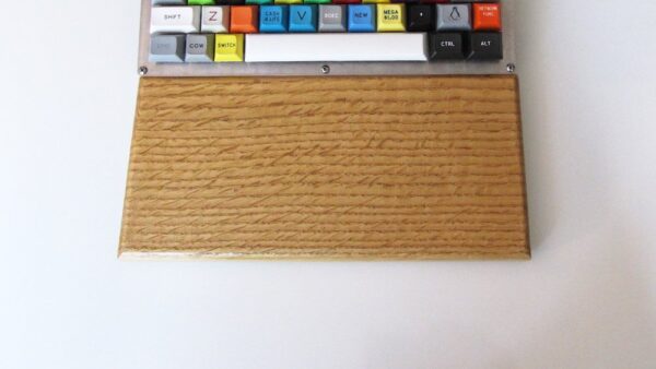 Quarter-Sawn Oak Wrist Rest - 40%-464